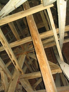 Balkenkonstruktion im Nordturm