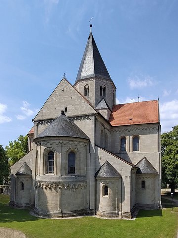 Stiftskirche St. Peter und Paul